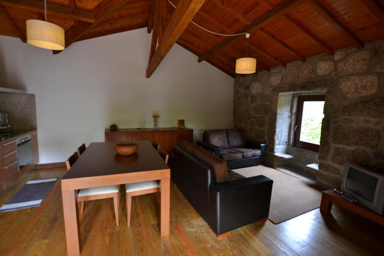 Aldeia Turistica De Louredo Guest House วีเอย์รา ดู มีโญ ภายนอก รูปภาพ