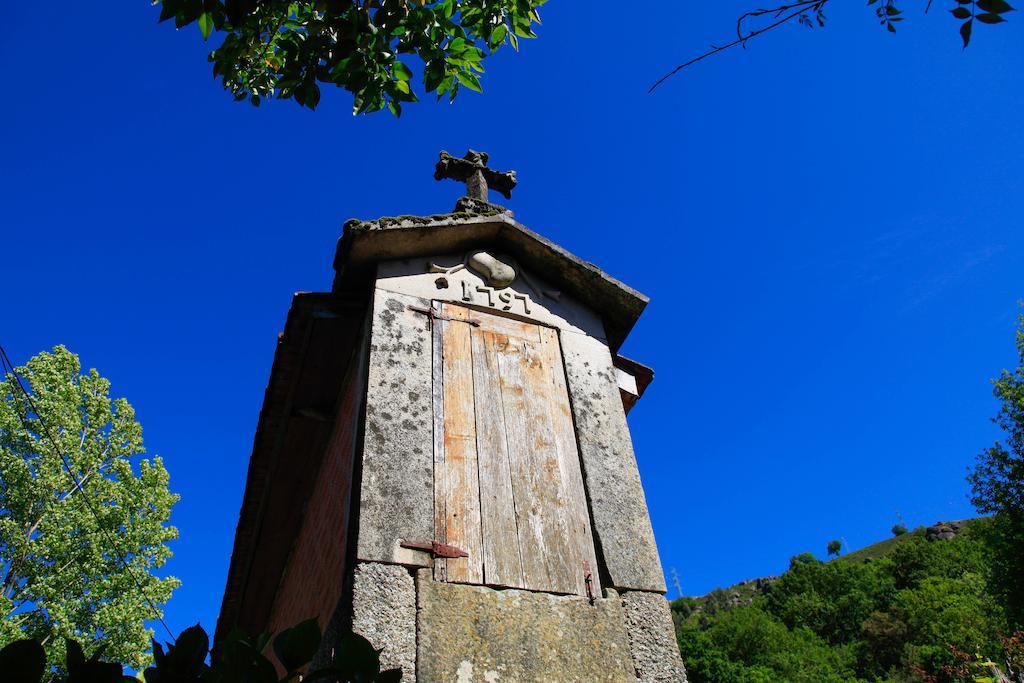 Aldeia Turistica De Louredo Guest House วีเอย์รา ดู มีโญ ภายนอก รูปภาพ