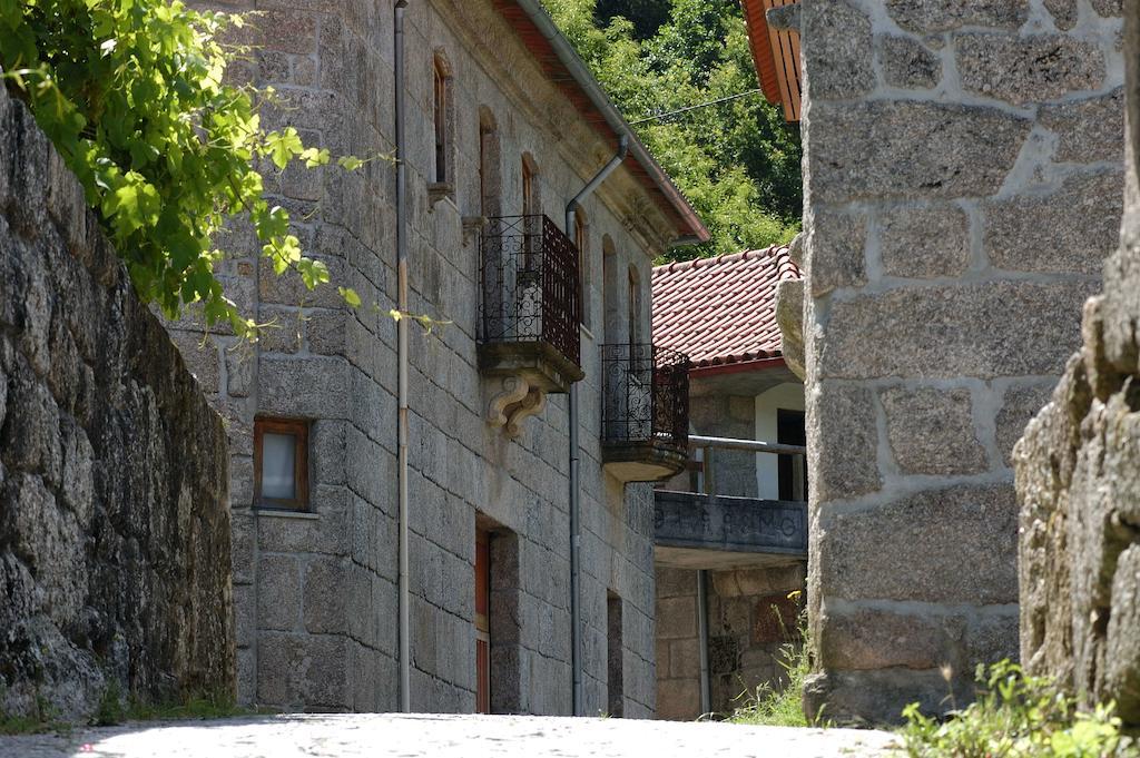 Aldeia Turistica De Louredo Guest House วีเอย์รา ดู มีโญ ภายนอก รูปภาพ