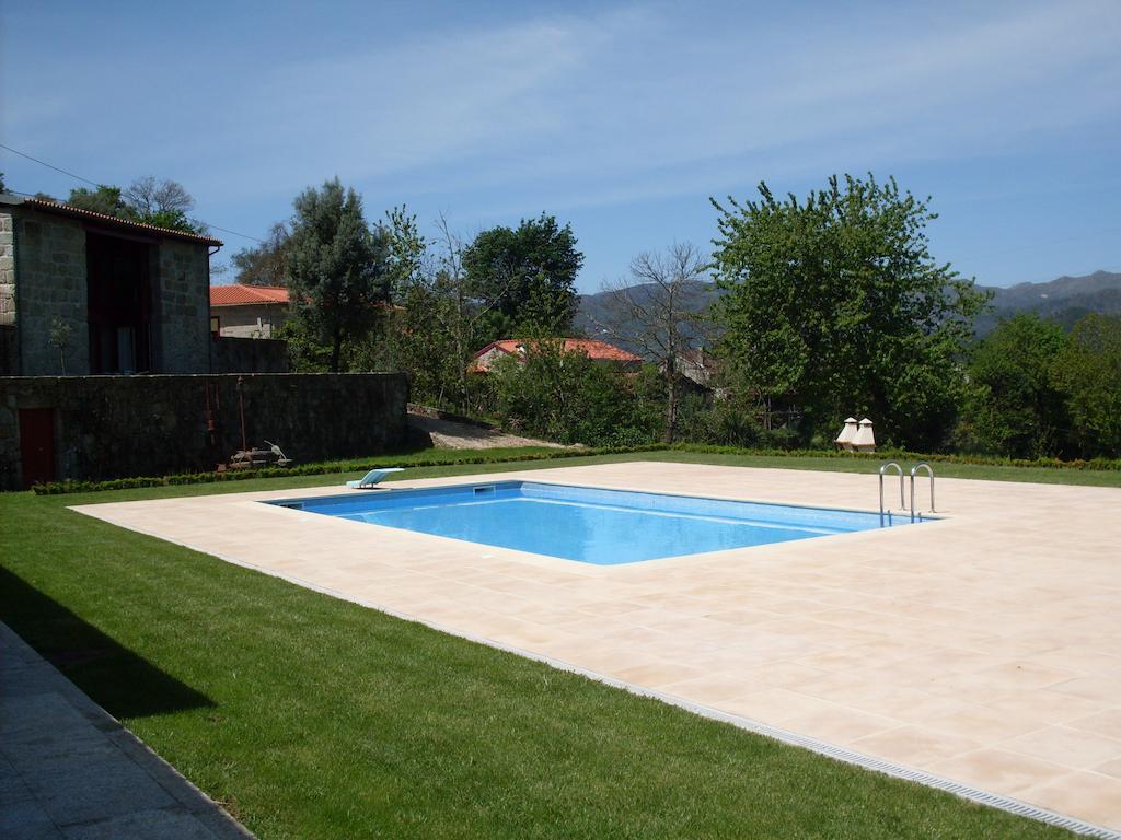 Aldeia Turistica De Louredo Guest House วีเอย์รา ดู มีโญ ภายนอก รูปภาพ