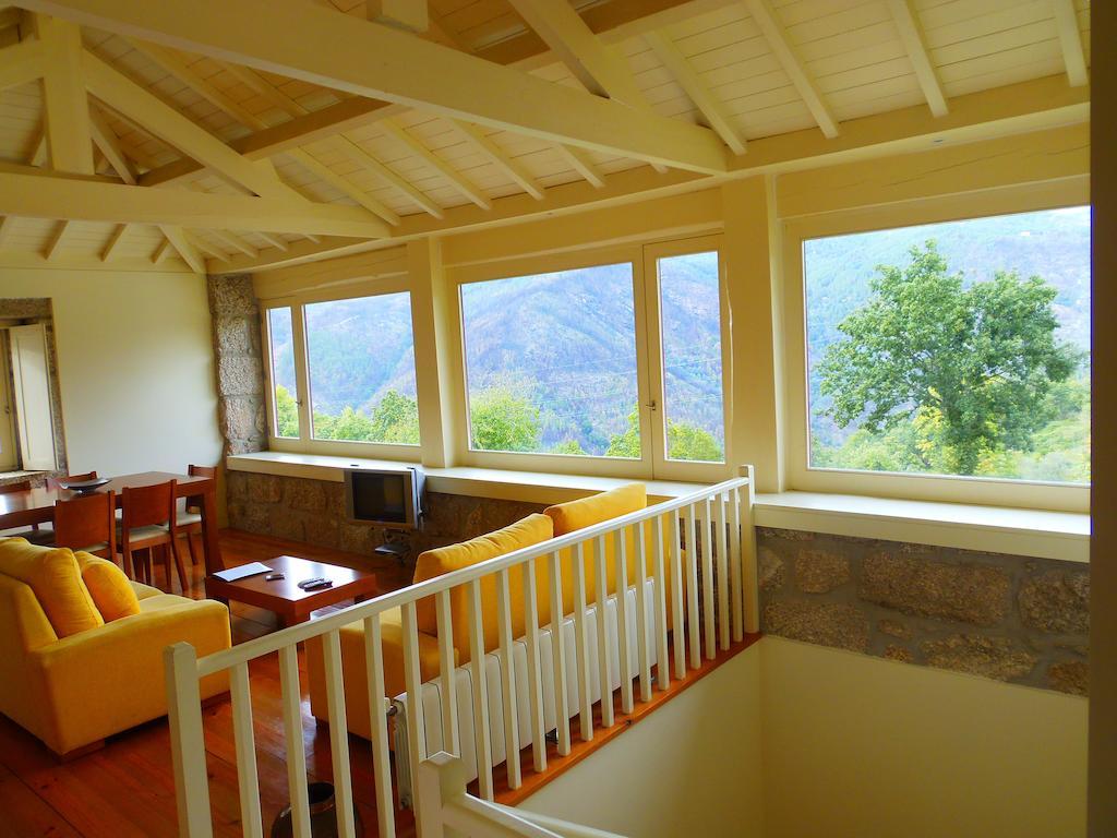 Aldeia Turistica De Louredo Guest House วีเอย์รา ดู มีโญ ภายนอก รูปภาพ