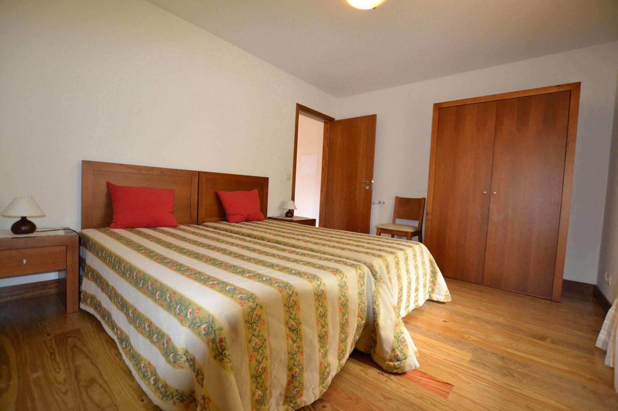 Aldeia Turistica De Louredo Guest House วีเอย์รา ดู มีโญ ภายนอก รูปภาพ