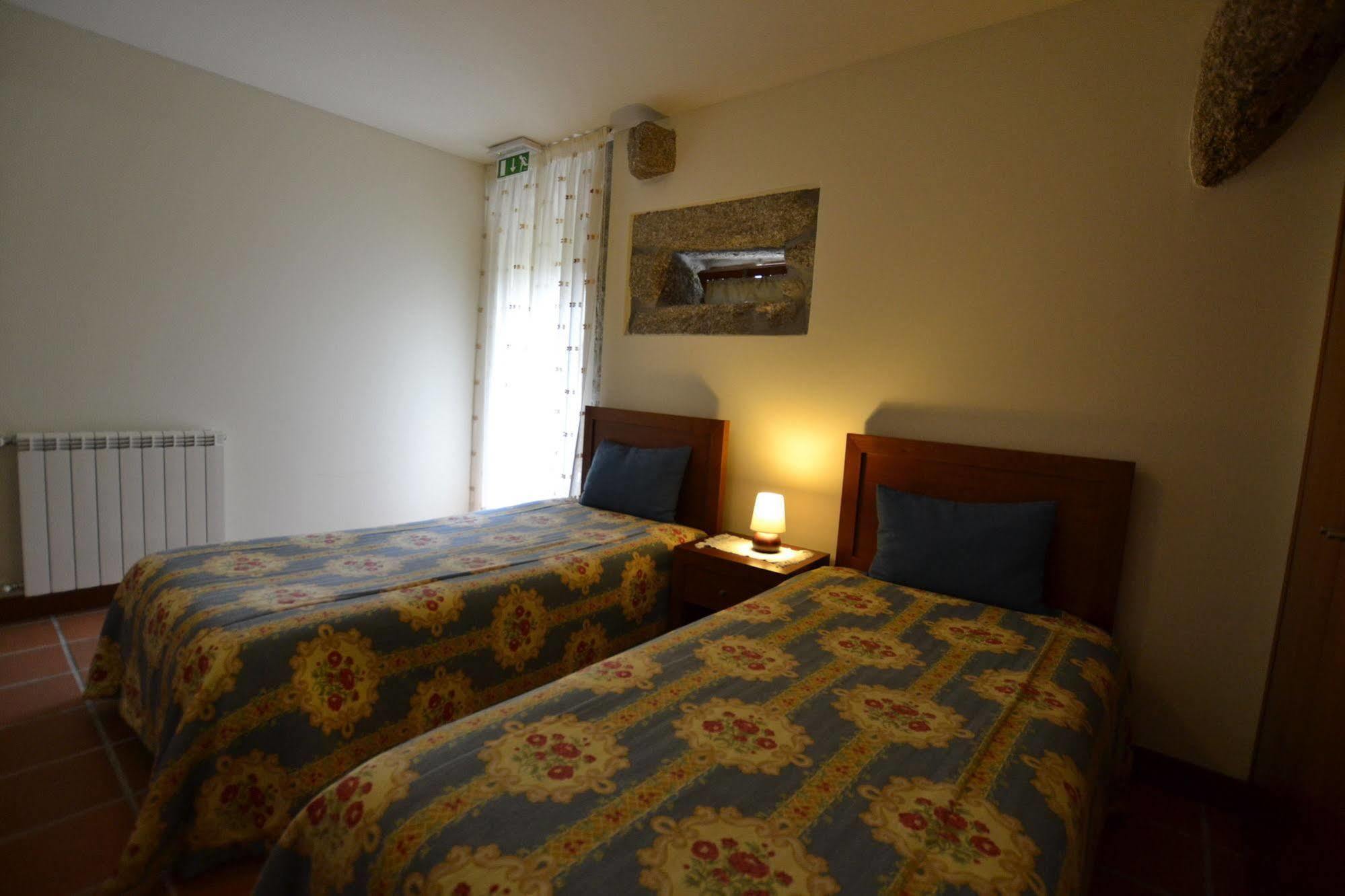 Aldeia Turistica De Louredo Guest House วีเอย์รา ดู มีโญ ภายนอก รูปภาพ